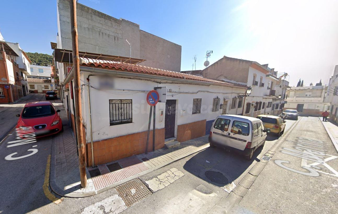 Se vende casa adosada OKUPA en Marina Granada (Granada) - foto 3