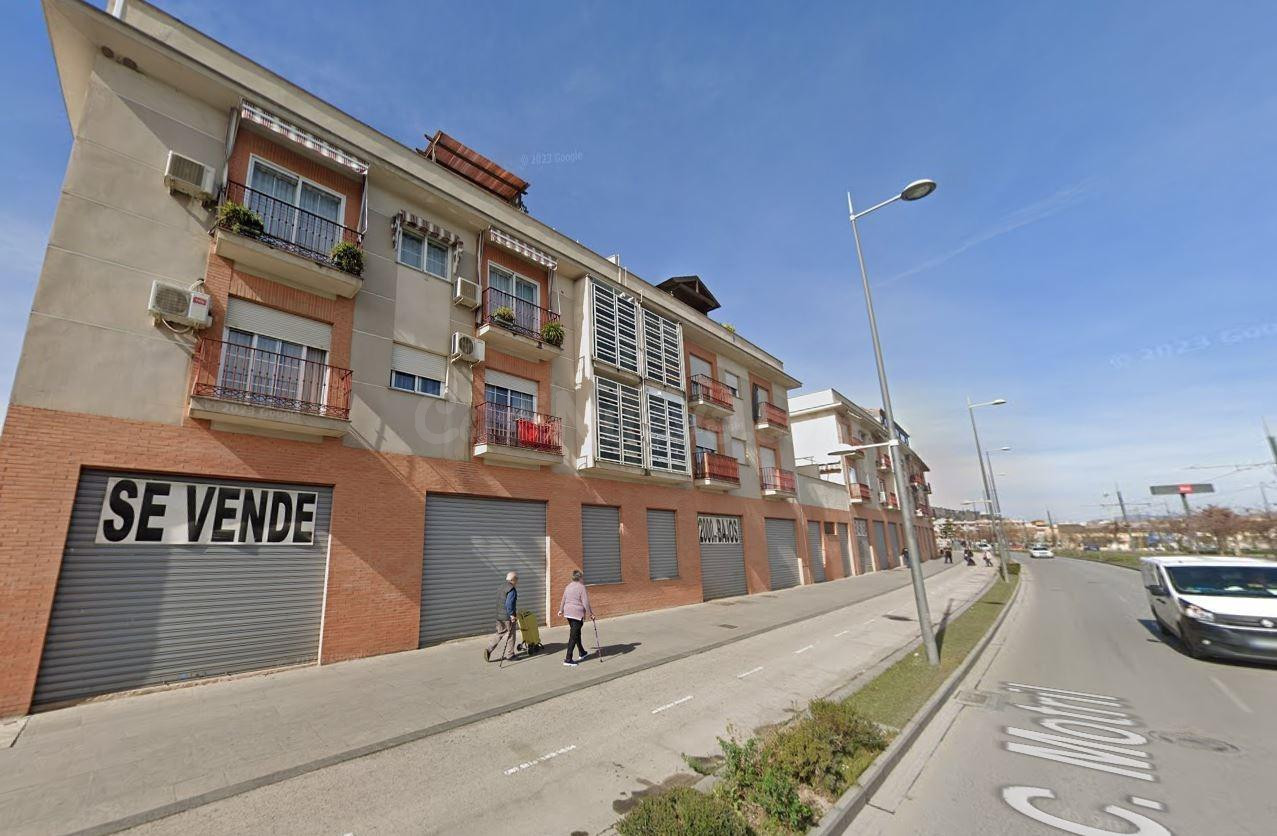 Se vende piso OKUPA en Albolote (Granada). - foto 3