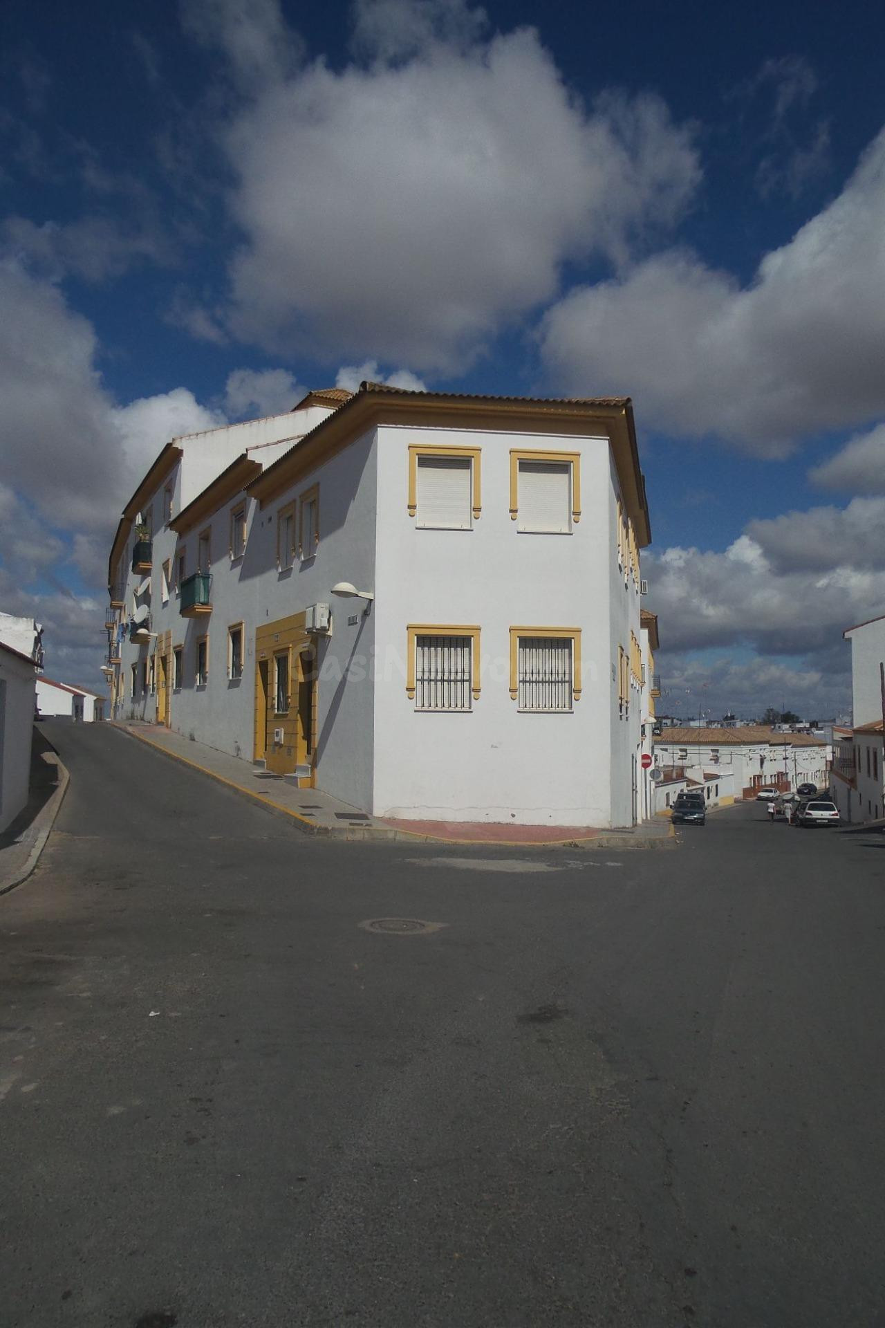 Se vende Piso OKUPADO en Valdeflores Del Carril 12 Cartaya, 