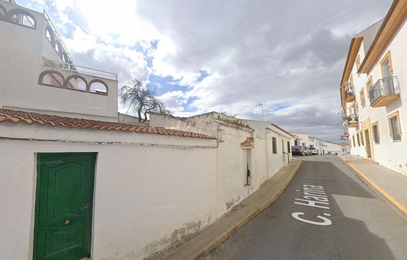 Se vende Piso OKUPADO en Valdeflores Del Carril 12 Cartaya,  - foto 4
