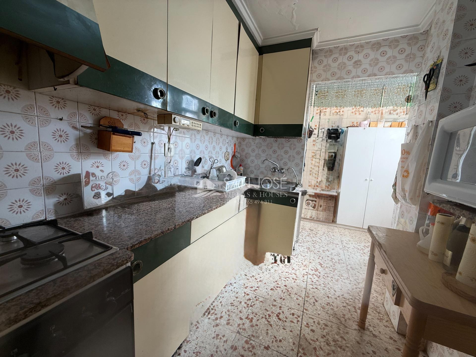 SE VENDE PISO EN NOVELDA CÉNTRICO, LUMINOSO Y CON ASCENSOR - foto 2