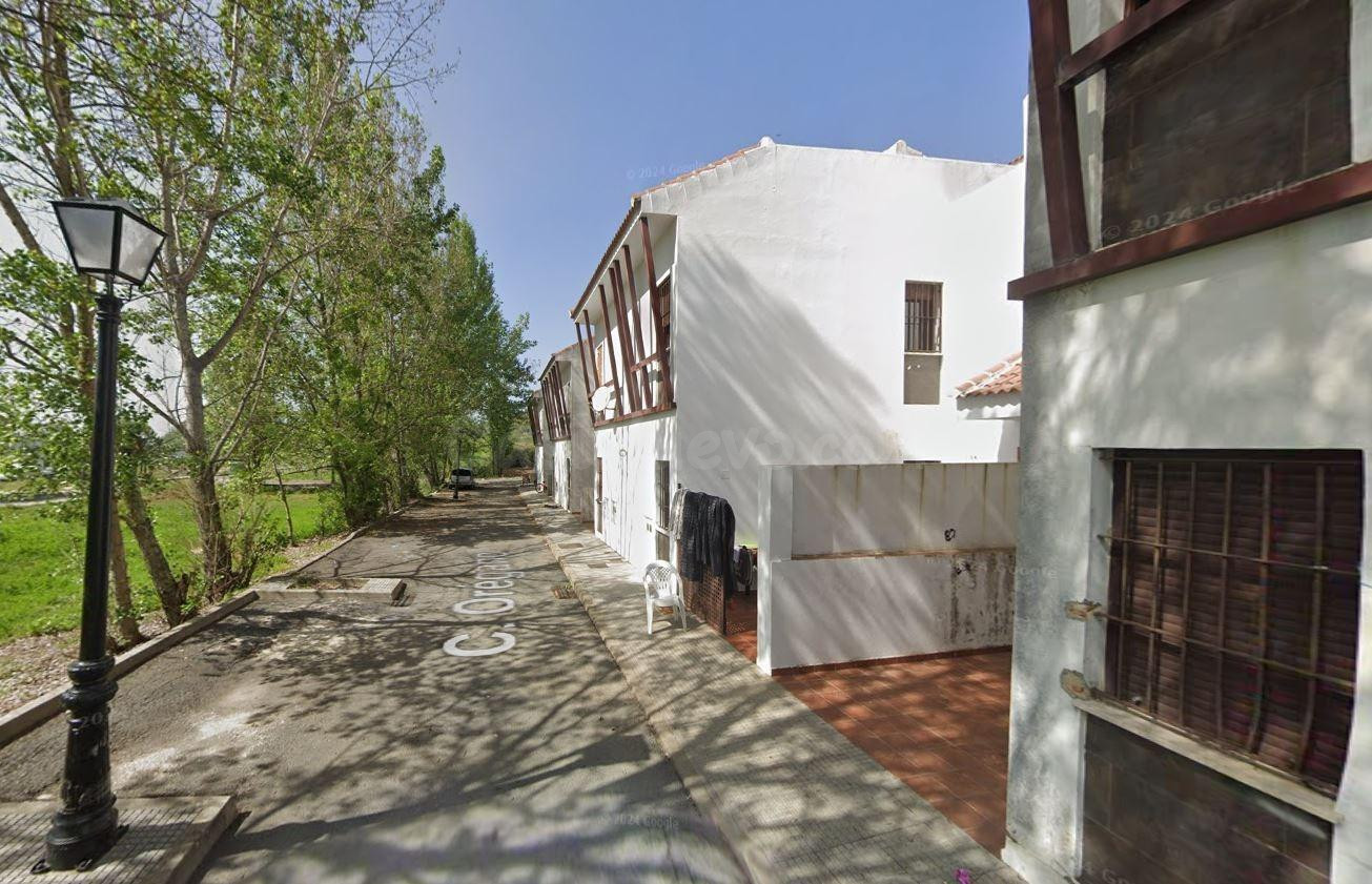 Se vende casa independiente OKUPA en Cortegana (Huelva). - foto 2