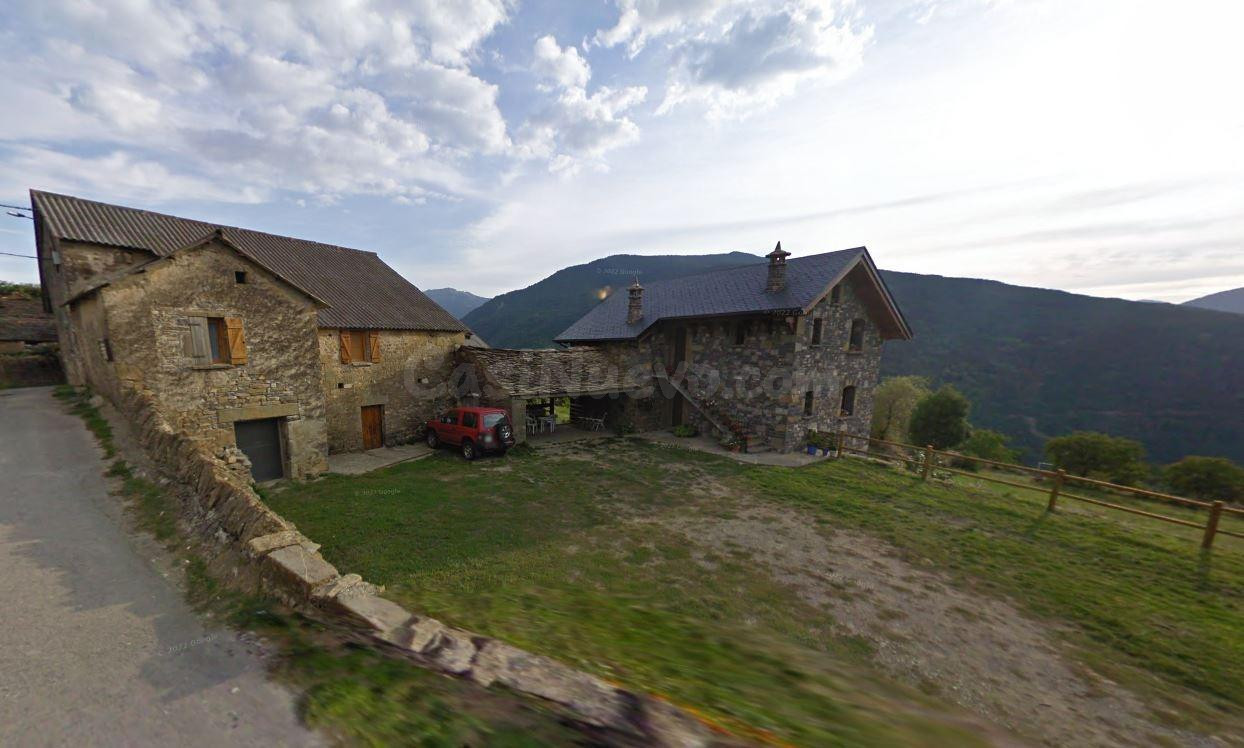 Se vende casa OKUPA en Broto (Huesca). - foto 3
