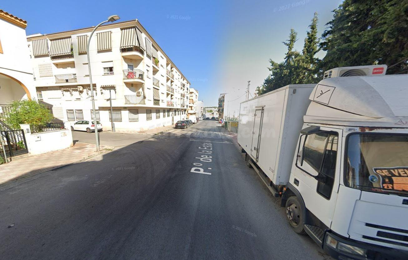 Se vende piso OKUPA en Torre del Campo (Jaén). - foto 3