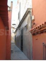 Se vende casa independiente OKUPADA en Jaén (Jaén).