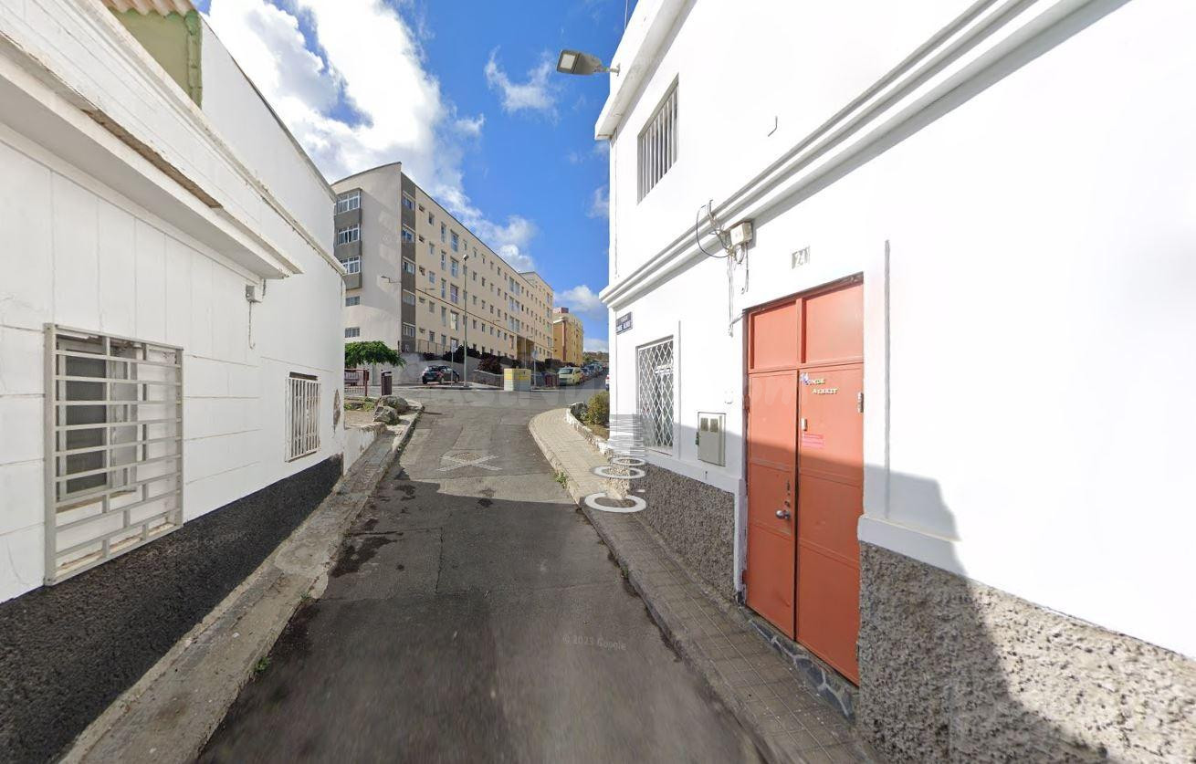 Se vende casa OKUPADA en Gloria Palmas de Gran Canaria (Las) (Las Palmas)