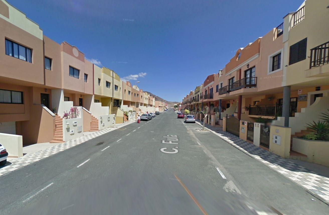 Se vende casa adosada OKUPA en Fula Agüimes (Las Palmas) - foto 4