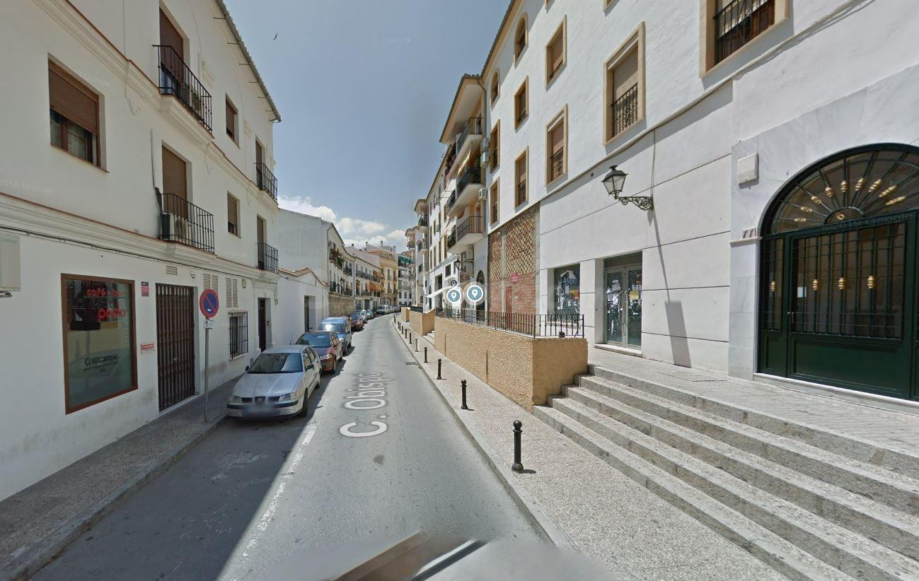 Se vende piso OKUPA en Antequera (Málaga). - foto 3