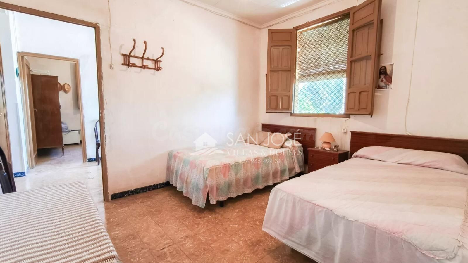 SE VENDE CHALET EN BUEN ESTADO EN NOVELDA ZONA EL CAMPET - foto 4