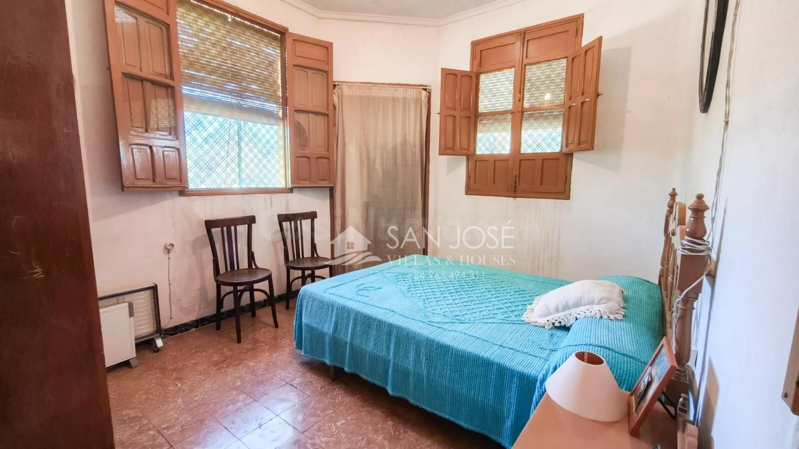 SE VENDE CHALET EN BUEN ESTADO EN NOVELDA ZONA EL CAMPET - foto 5