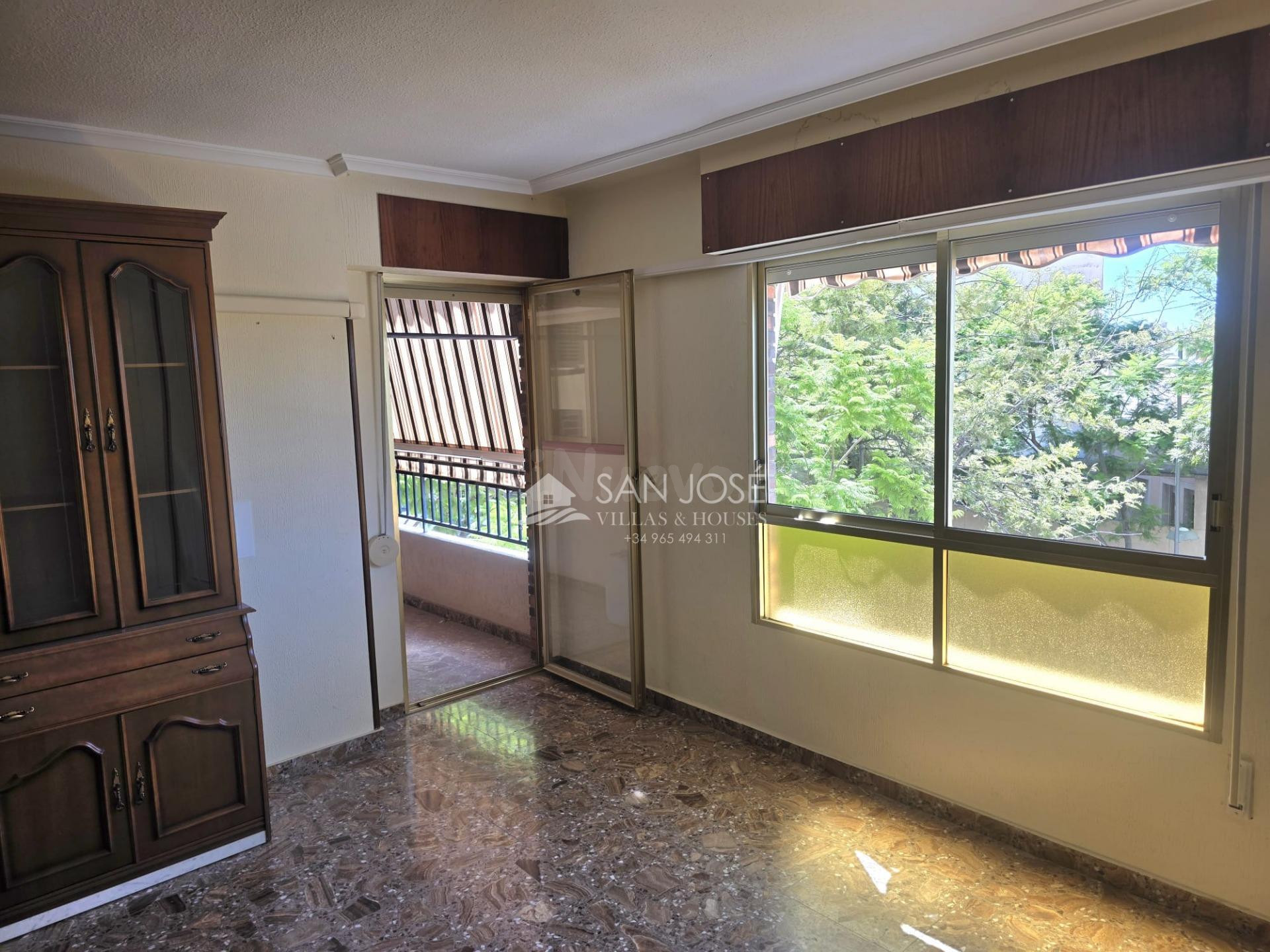 VENTA DE AMPLIO PISO CON GARAJE CERRADO EN SAN VICENTE DEL R - foto 3