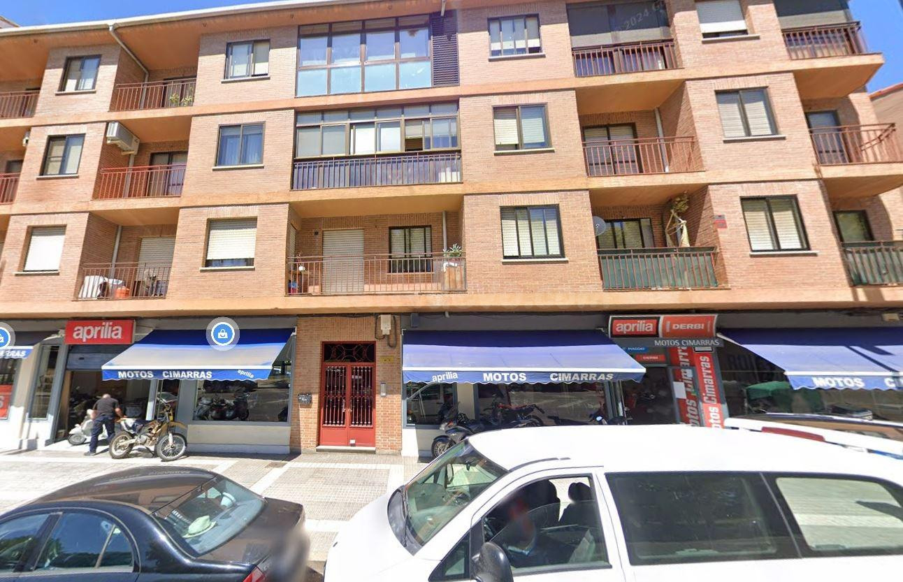 Se vende piso OKUPA en Zamora (Zamora). - foto 3
