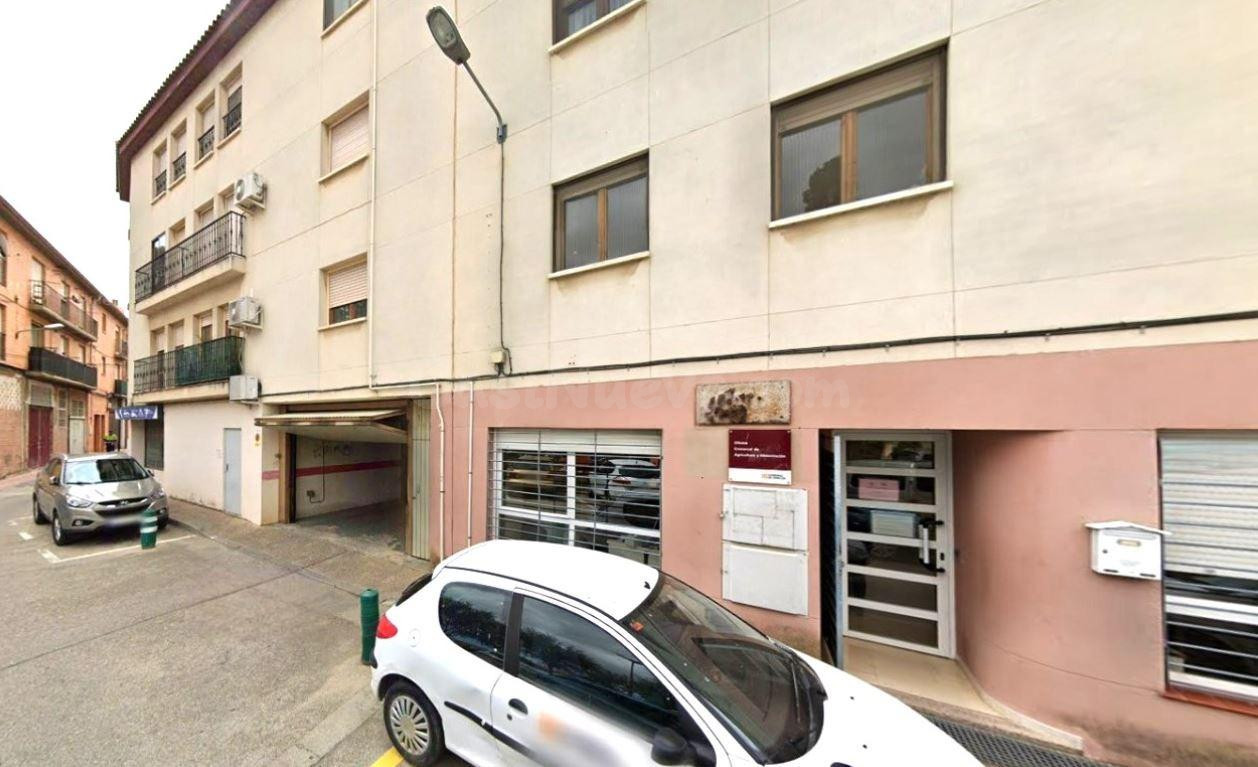 Se vende piso OKUPADO en Alagón (Zaragoza).