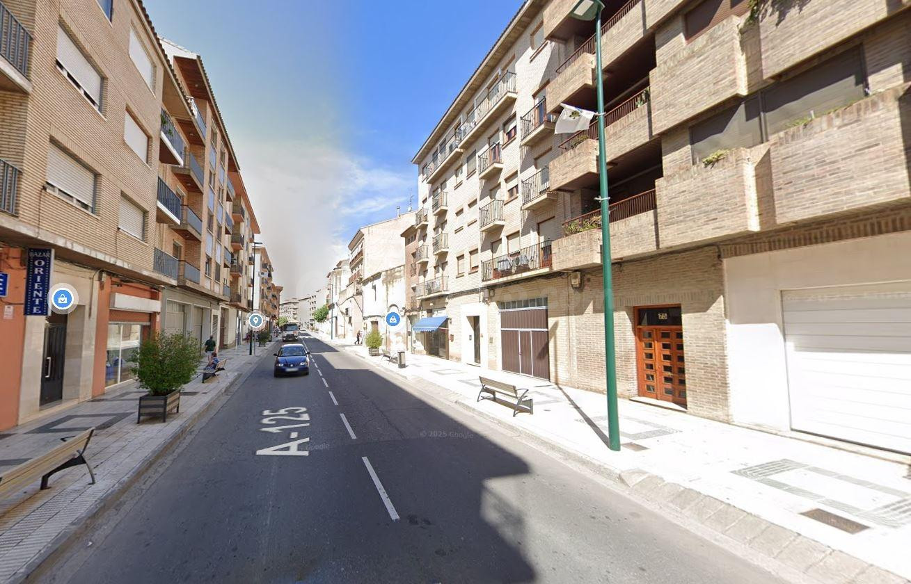 Se vende piso OKUPA en Ejea de los Caballeros (Zaragoza).