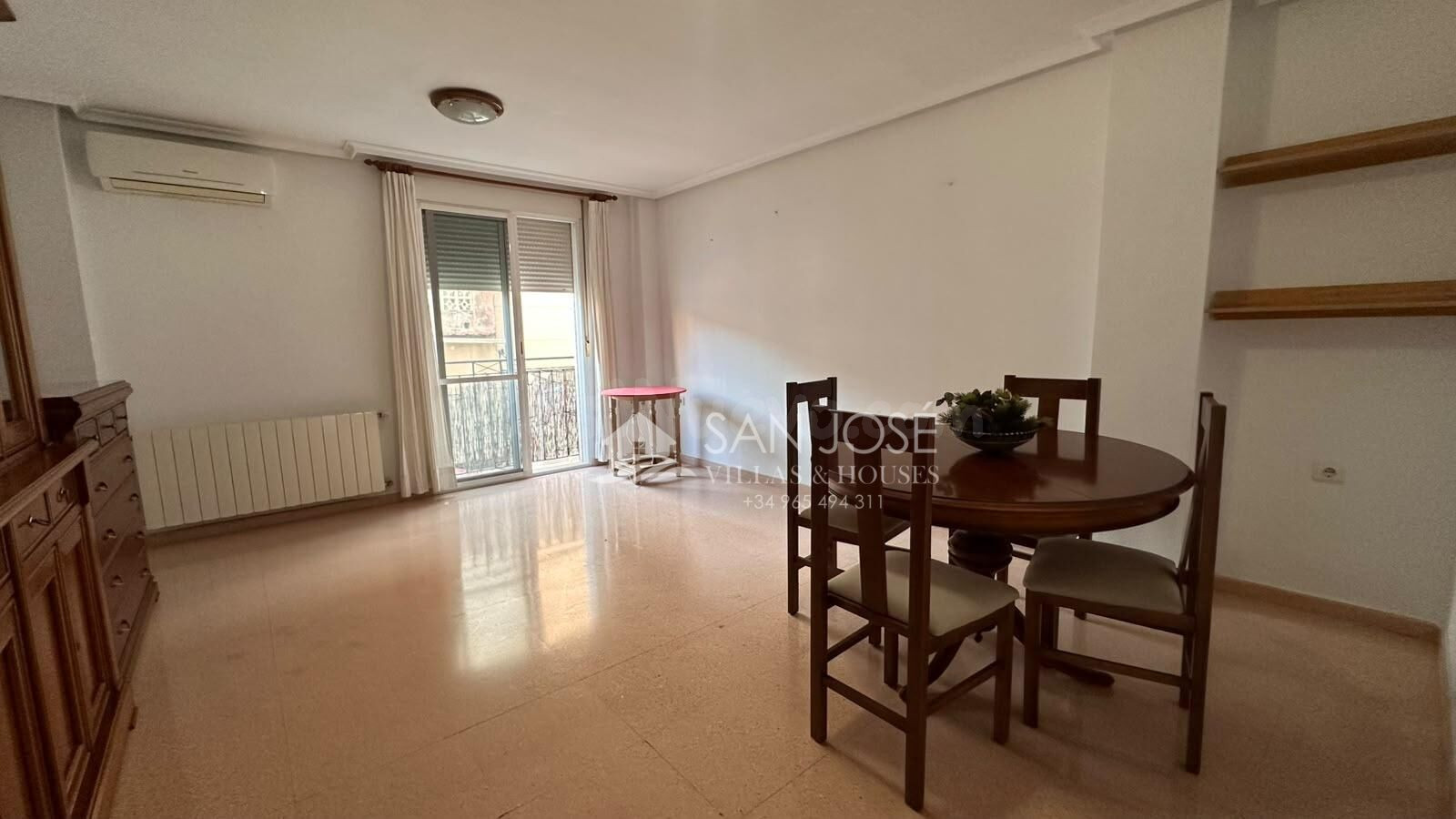VENTA DE PISO EN EL CENTRO DE ASPE - foto 2