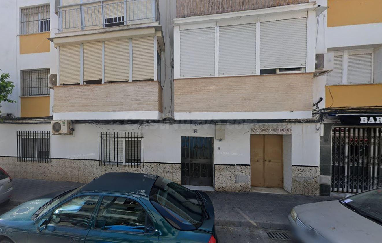 Se vende piso OKUPADO en Calle Juan Sebastian Elcano Nº 14 D
