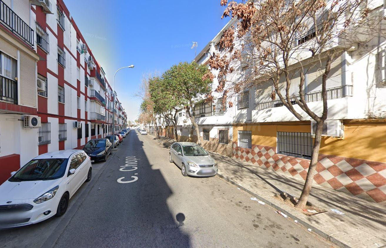 Se vende piso OKUPA en Sevilla (Sevilla).
