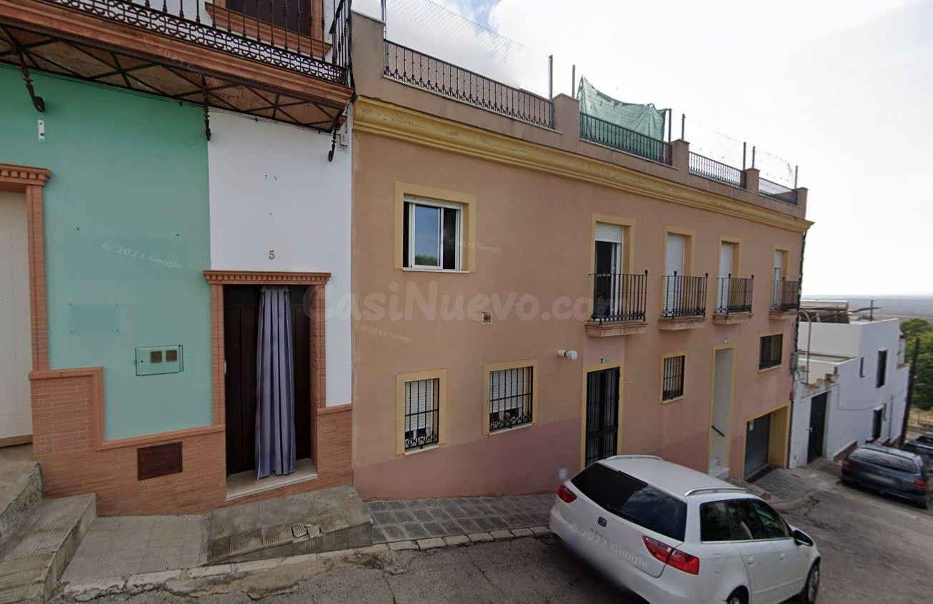 Se vende piso OKUPA en El Viso del Alcor (Sevilla).