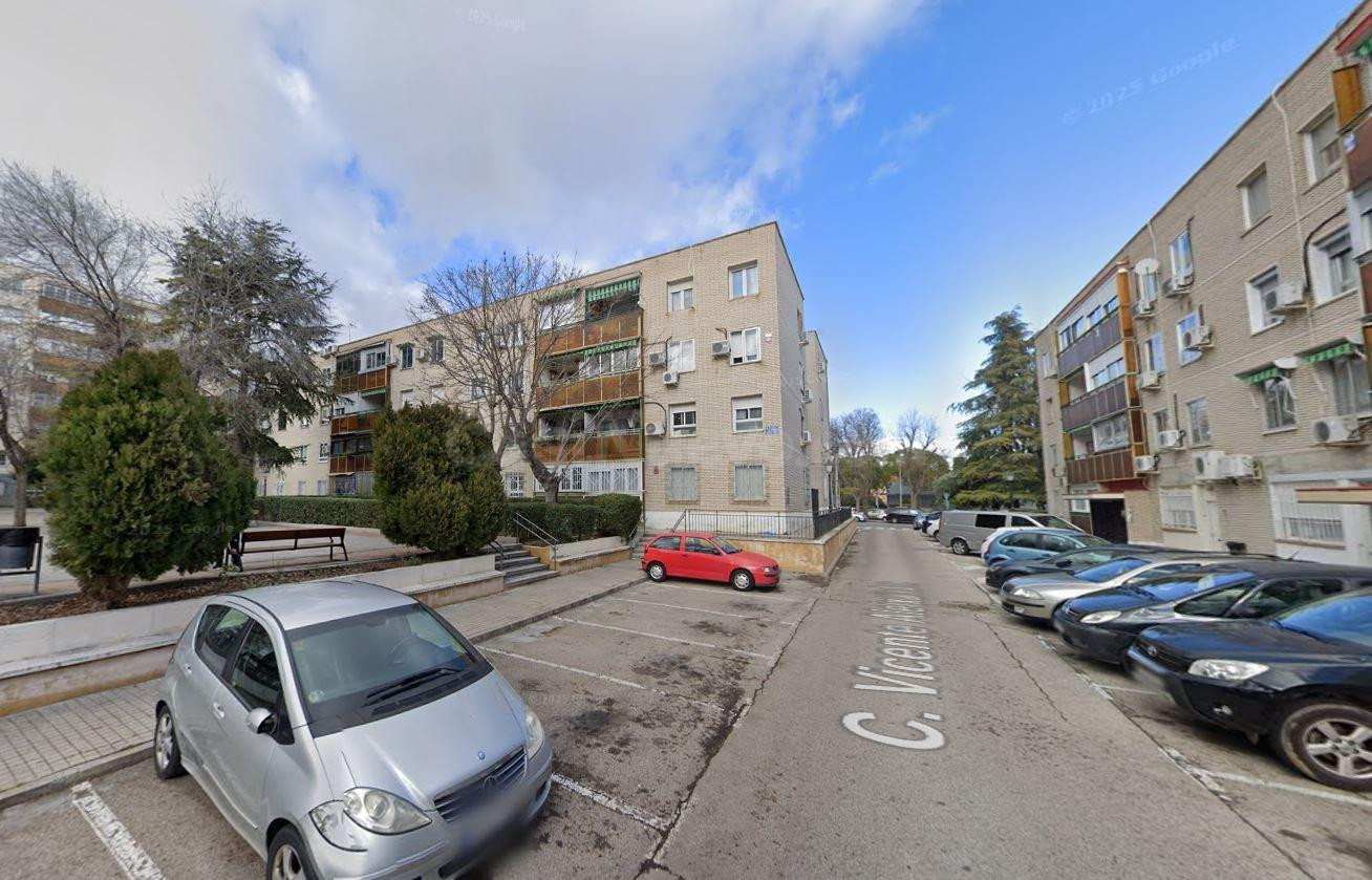 Se vende piso OKUPA en Valdemoro (Madrid).