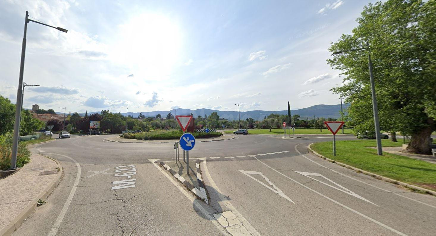 Se vende piso OKUPA en Guadarrama (Madrid).