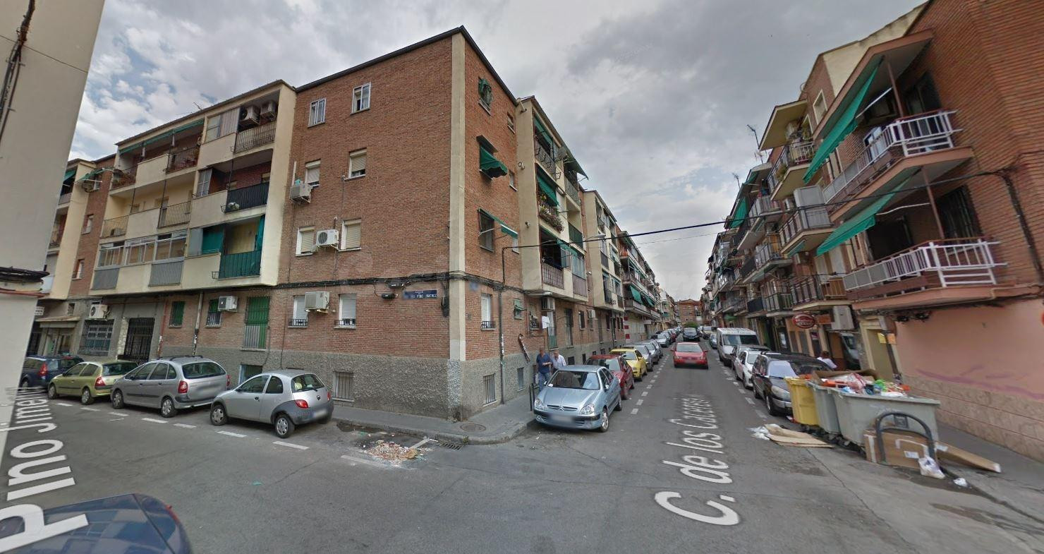 Se vende piso OKUPA en Madrid (Madrid).