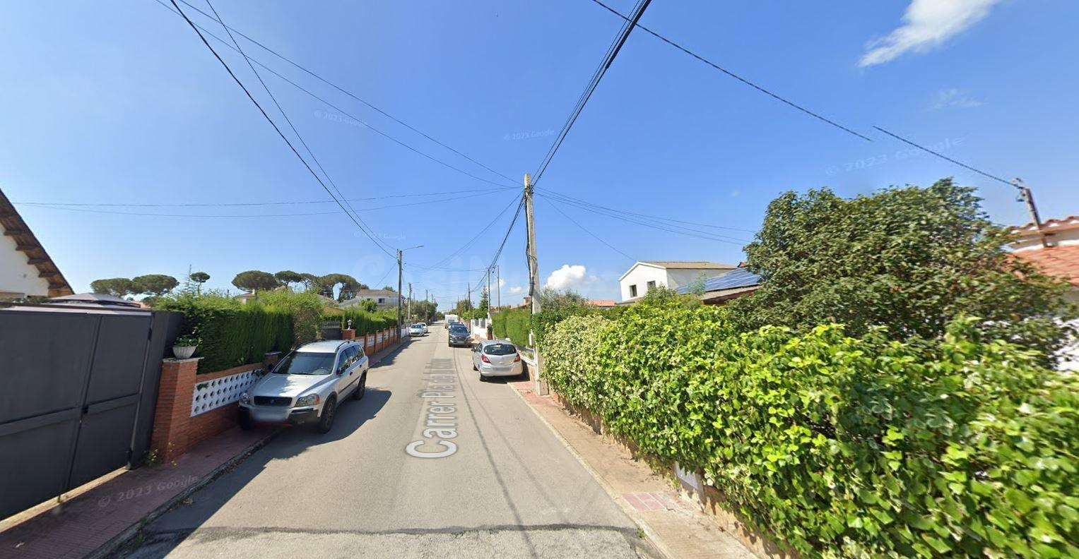 Se vende CASA OKUPADA en Calle Pla De La Calma Nº 16 Sant Pe