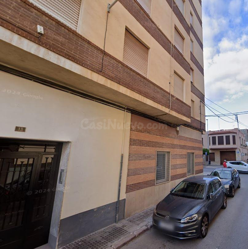 Se vende piso OKUPA en Calle Virgen de Gracia 13 de Almazora