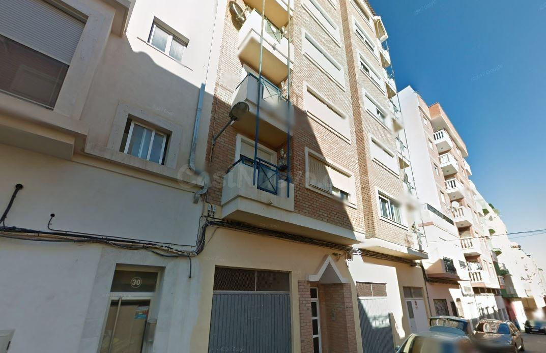 Se vende piso OKUPADO en Calle Bechi 26 de la Vall D'Uixó (C - foto 2
