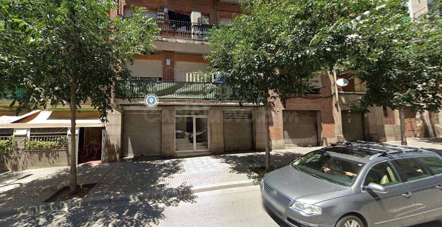 Se vende piso OKUPADA en Calle Sant Ignasi 9 de Manresa (Bar - foto 3