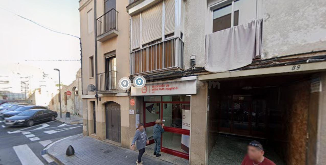 Se vende piso OKUPA en Calle Roser 89 de Reus (Tarragona). - foto 2