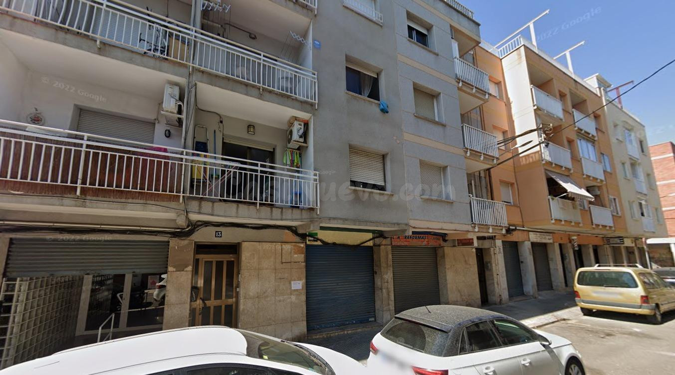 Se vende PISO OKUPADO en Calle RAMON LLULL Nº 13 Sant Boi de