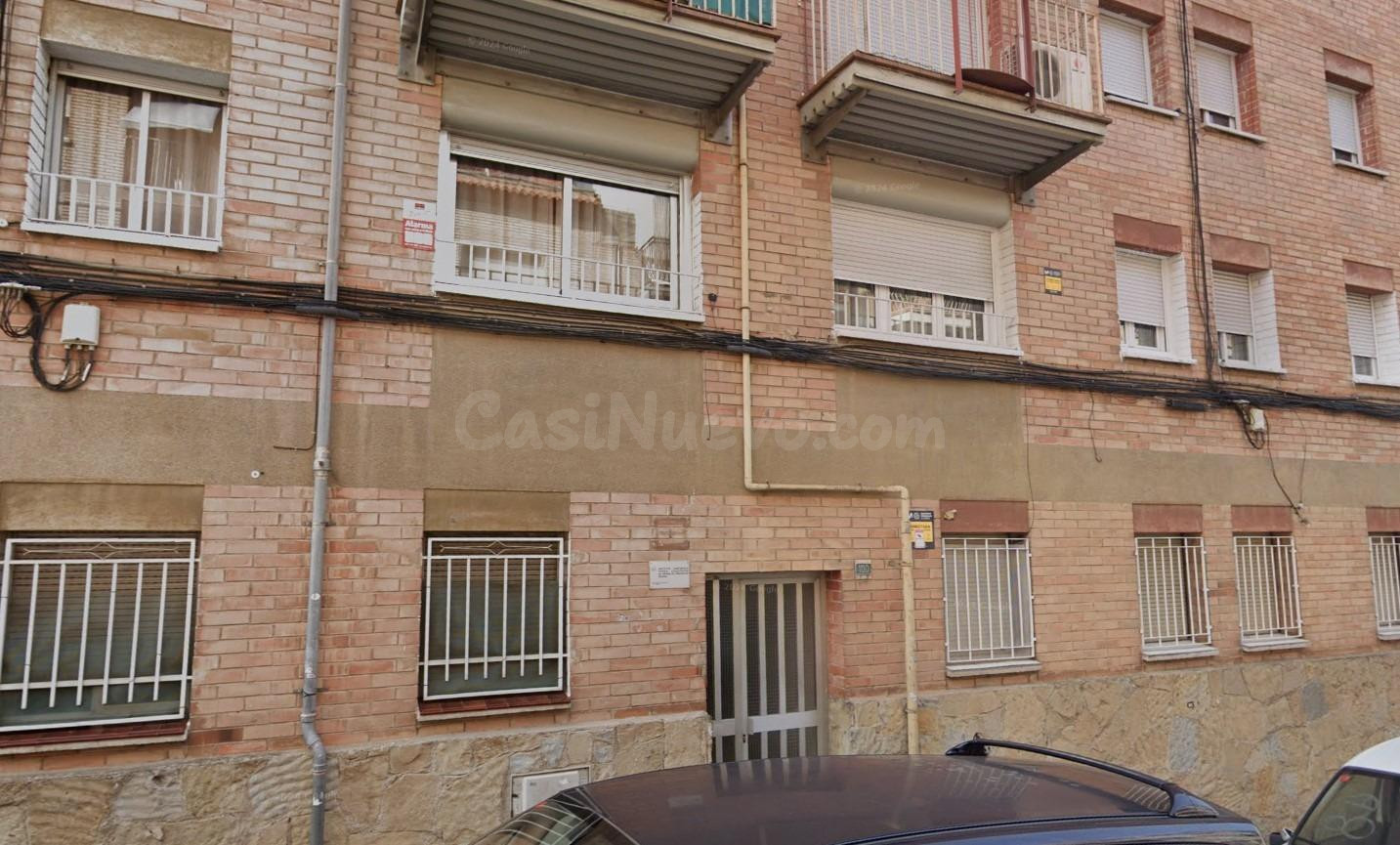 Se vende piso CESIÓN DE REMATE en Calle del Bages 100 de Ter - foto 4
