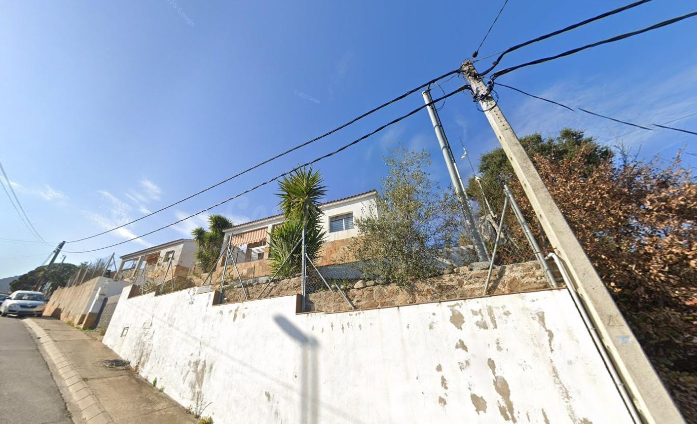 Se vende piso CESIÓN DE REMATE en Calle Blanes 10 de Tordera - foto 3