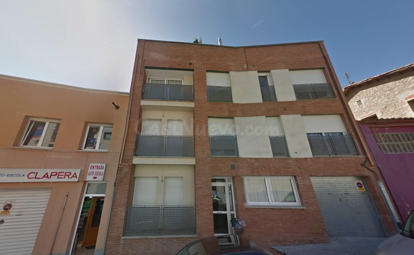 Se vende piso en Cesión de Remate en Calle Joan Maragall 2 d - foto 3