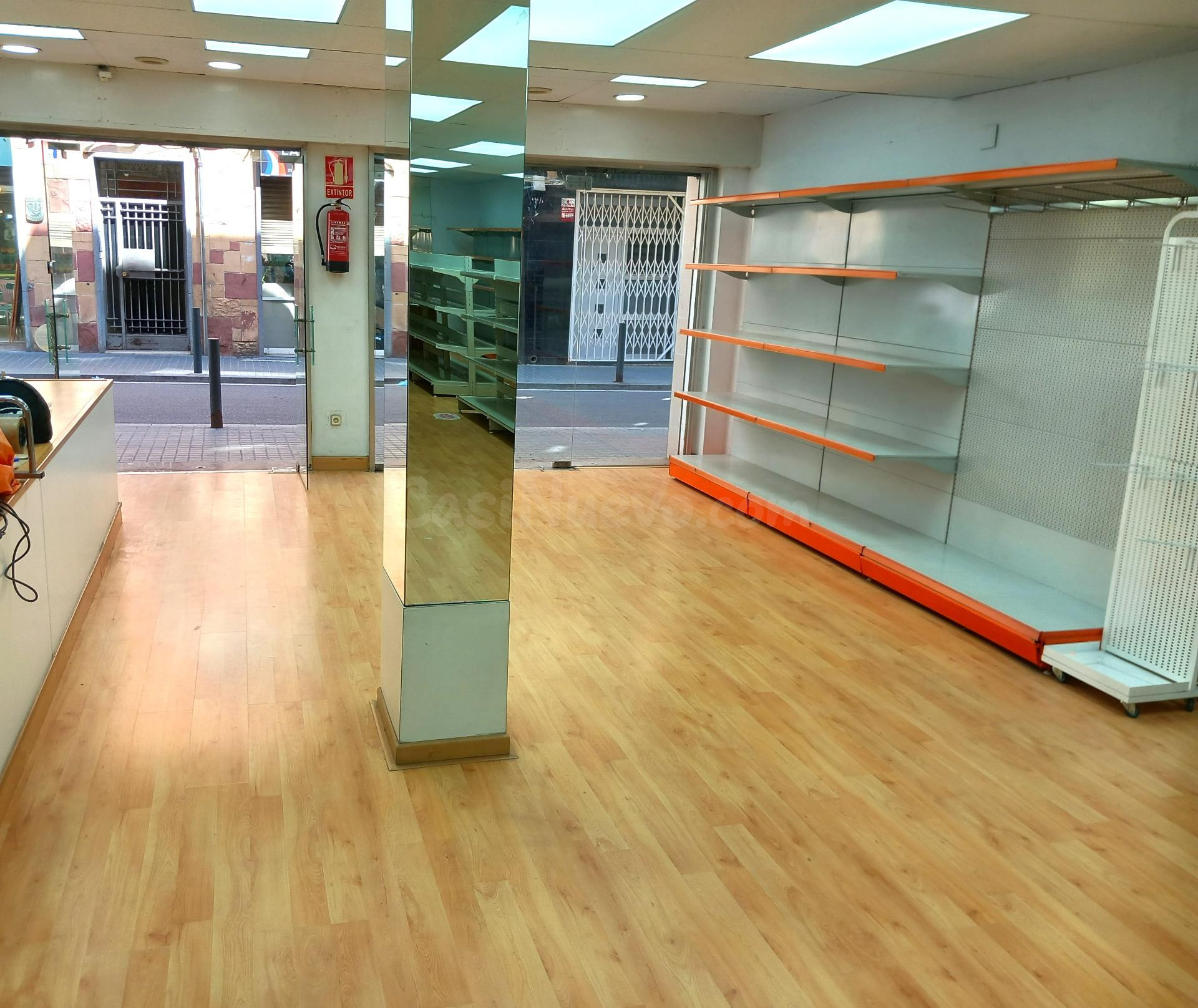 GRAN LOCAL COMERCIAL. DIAFANO Y LUMINOSO. - foto 4