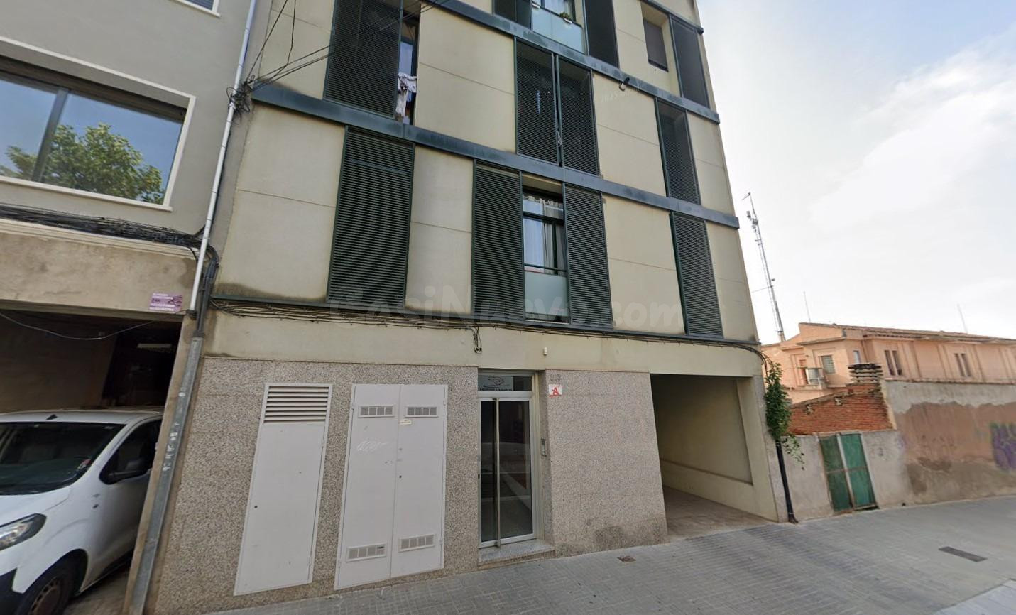 Se vende piso ALQUILADO en Carretera Rubí de Terrassa (Barce