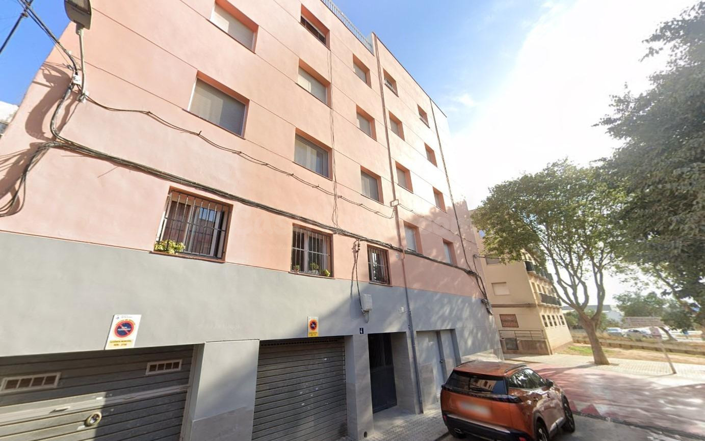 Se vende piso ALQUILADO en Roger De Flor de Sant Pere de Rib - foto 2