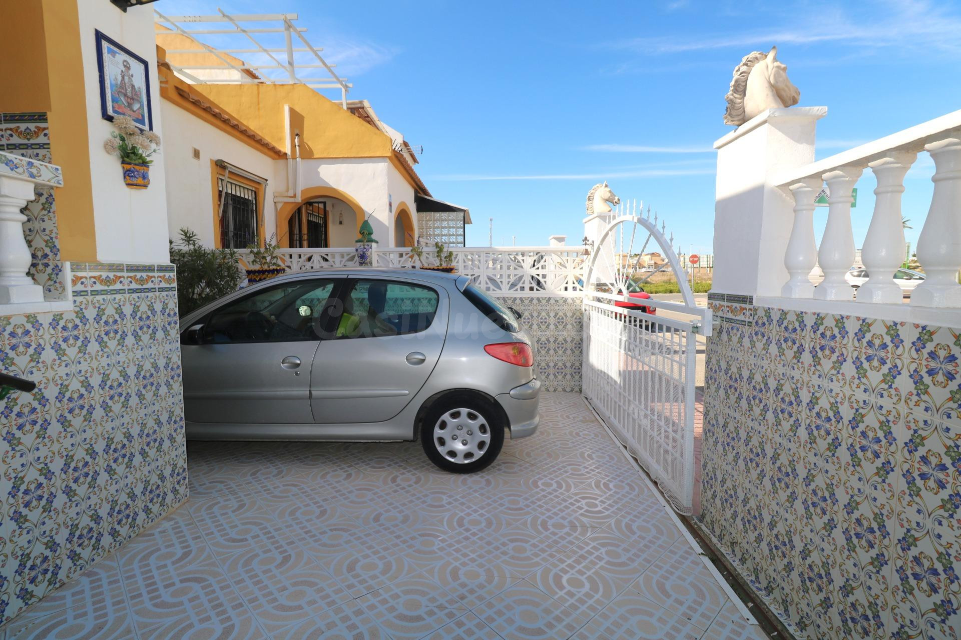 BUNGALOW SIN VECINOS CON PISCINA COMUNITARIA EN EL LIMONAR - foto 4