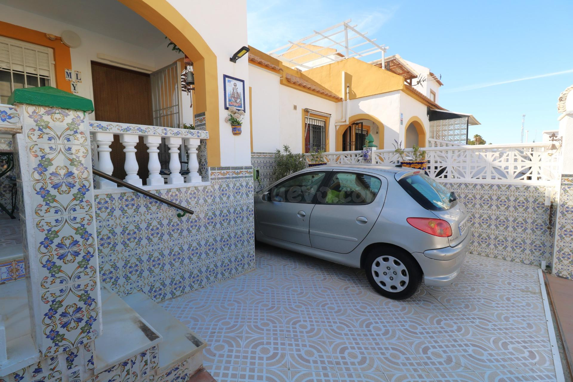 BUNGALOW SIN VECINOS CON PISCINA COMUNITARIA EN EL LIMONAR - foto 5