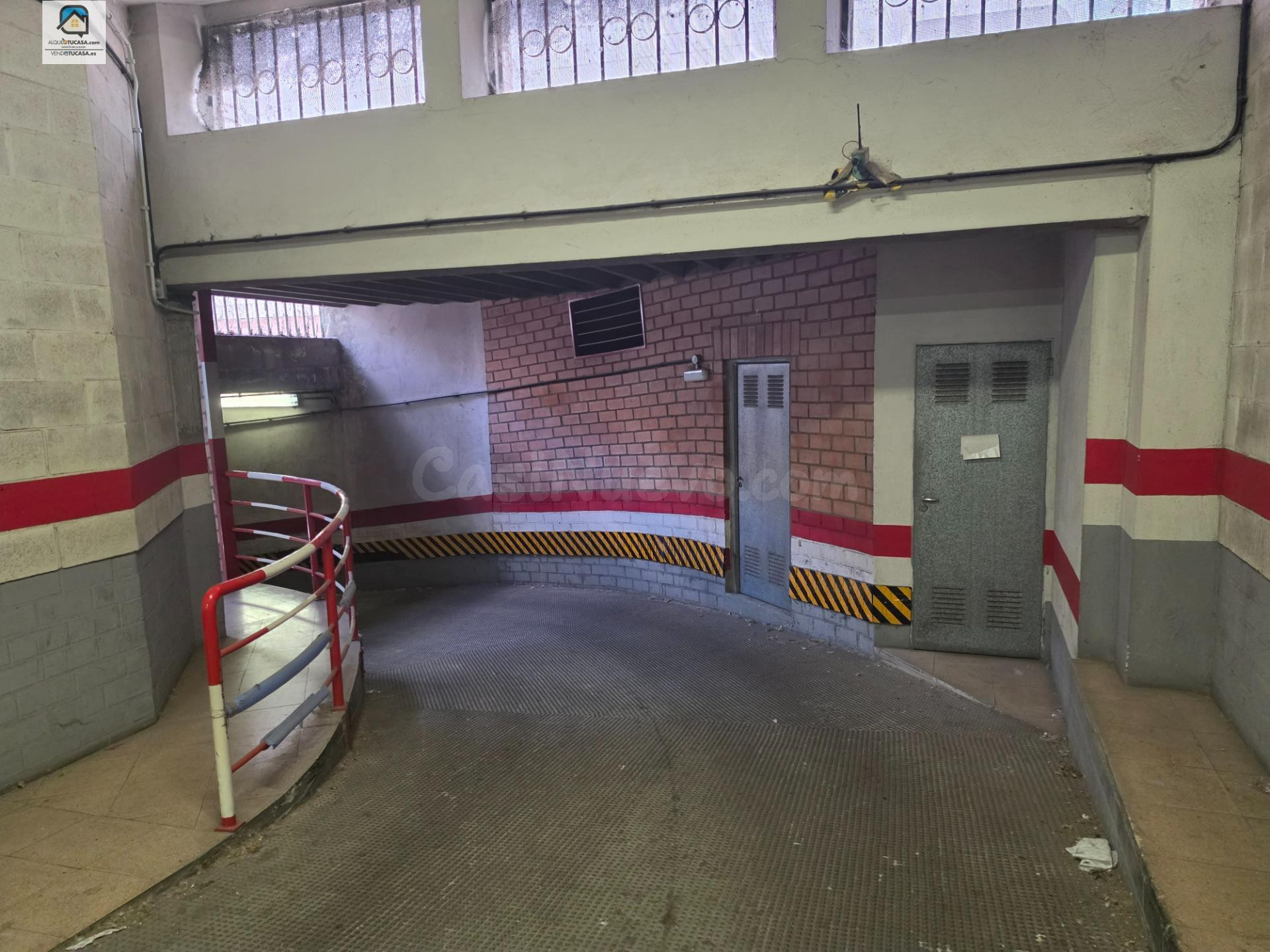 GARAJE PARA DOS COCHES - foto 2