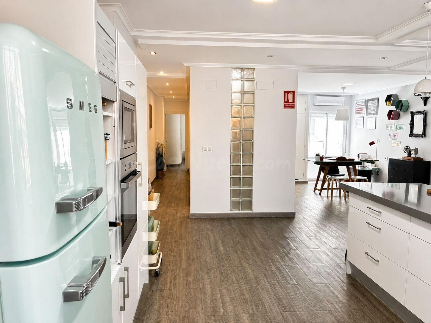 Amplio y Moderno Piso Reformado en Novelda - €199,000 - foto 5