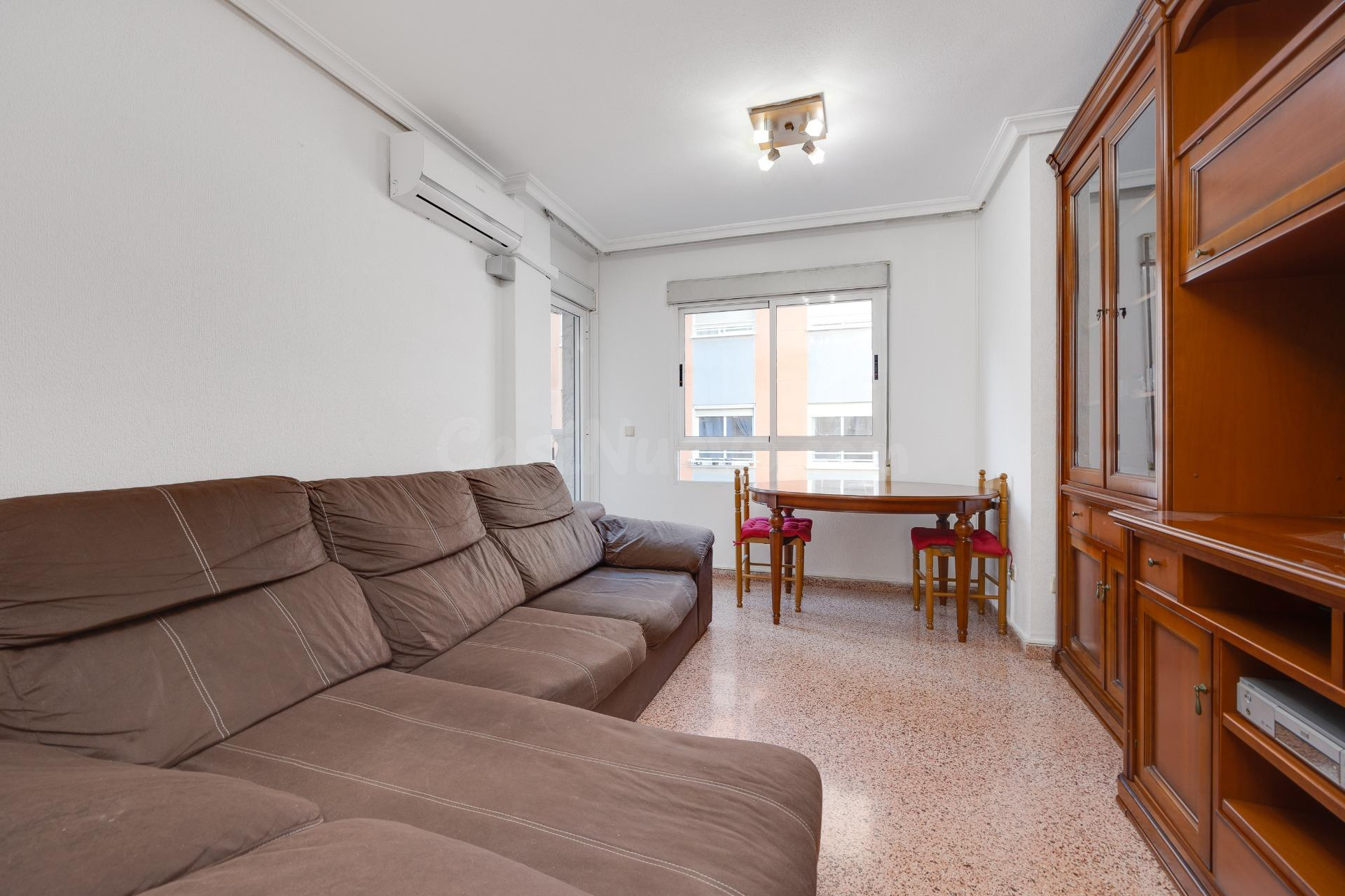 ¡Tu nuevo hogar en el corazón de Torrevieja! - foto 3