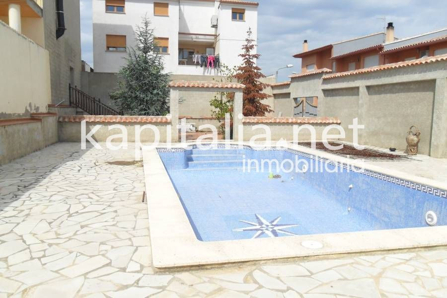 Solar Urbano a la venta en Agulent (Valencia) - foto 3
