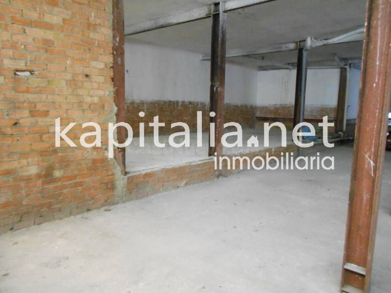 Local comercial en Ontinyent zona Universitaria - foto 5