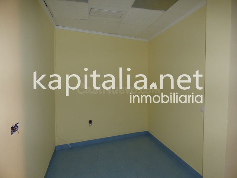 Local a la venta en zona San Rafael de Ontinyent. - foto 5
