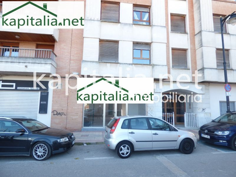 Local en alquiler y venta en el barrio de san Jose
