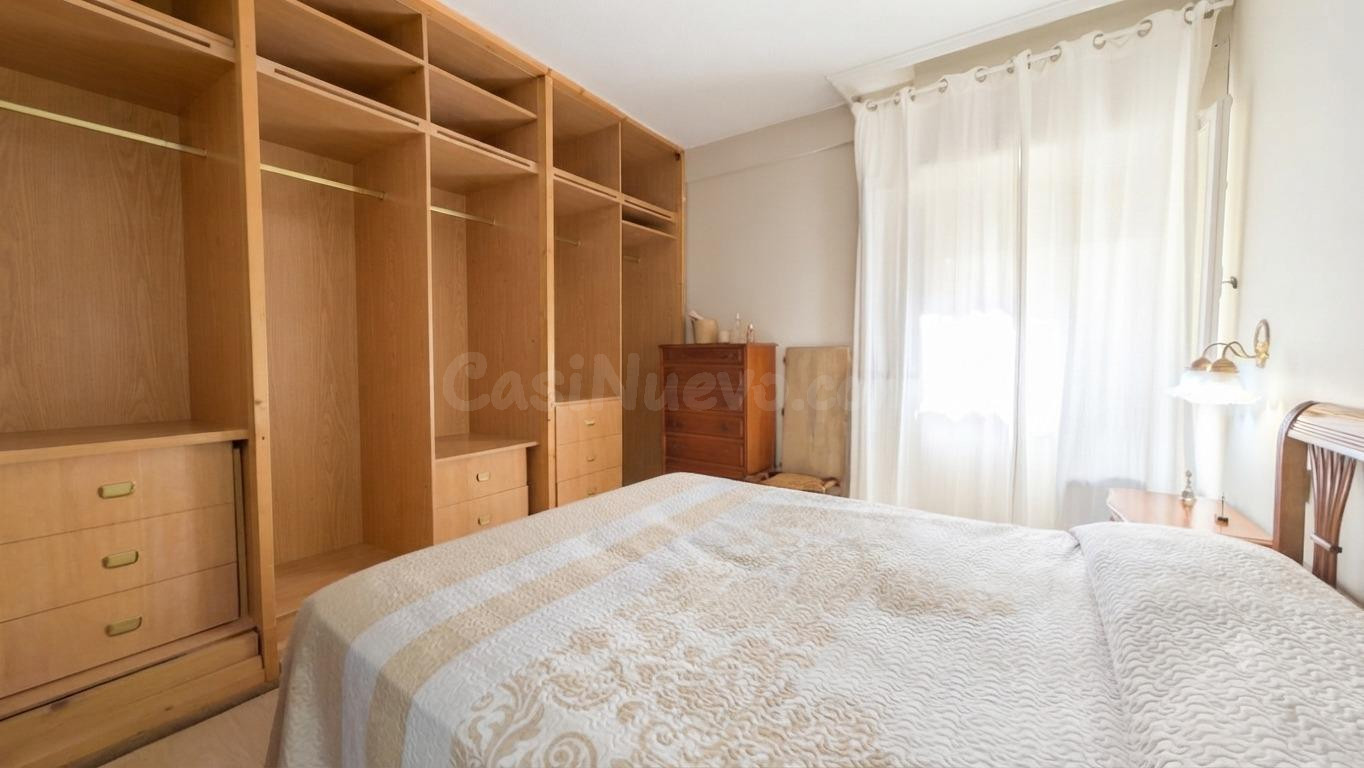 ¡AMPLIO PISO EXTERIOR REFORMADO, CON 3 DORMITORIOS, 2 BAÑOS  - foto 5