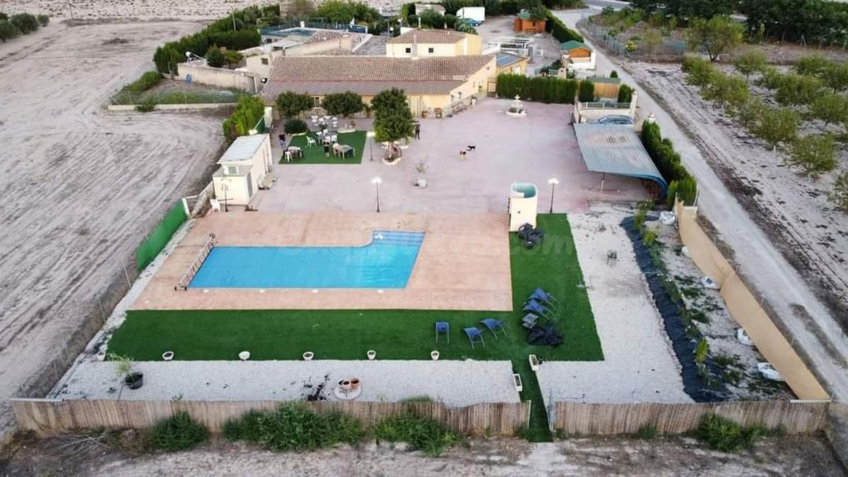 Villa 10 habitaciones 750m² en venta - Centro - foto 5