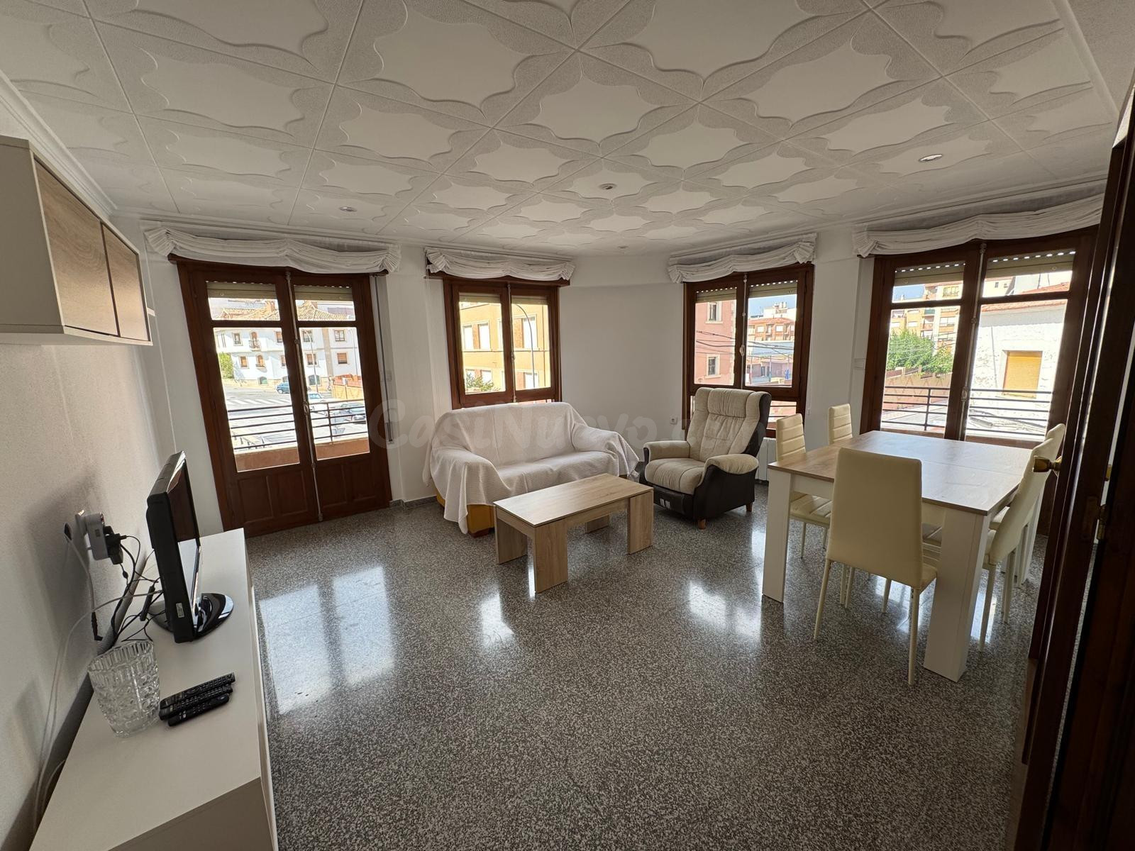 Amplio y Luminoso Piso en el Corazón de Castalla por €175,00