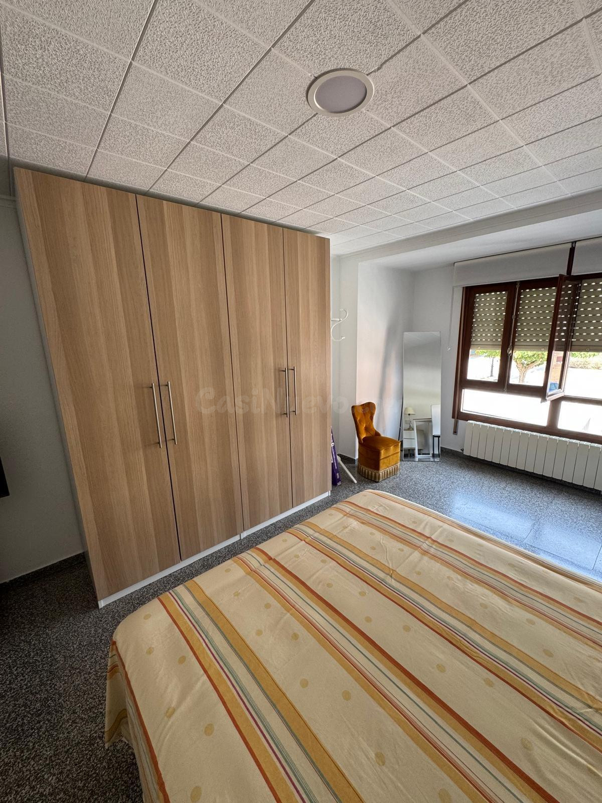 Amplio y Luminoso Piso en el Corazón de Castalla por €175,00 - foto 5
